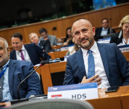 Hrvatska demokršćanska stranka (HDS) na političkoj skupštini jednoglasno je prihvaćena kao najnovija članica Europske pučke stranke (EPP)